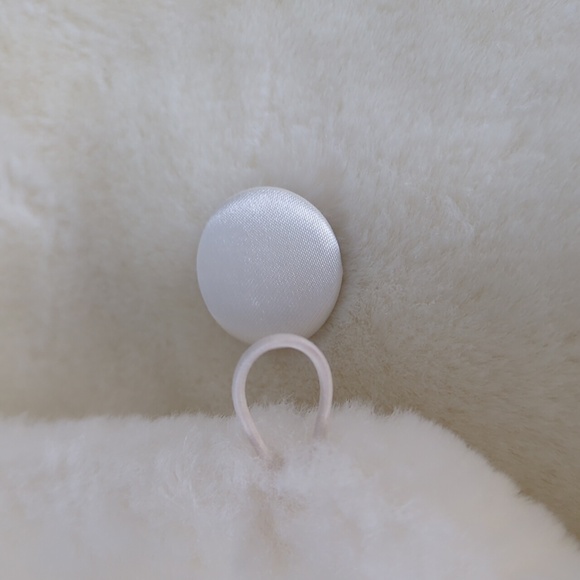 Walt Disney Cinderella Kids Cream Faux Fur Coat Size M - Picture 9 of 9